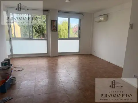 Monoambiente en alquiler en Moreno centro