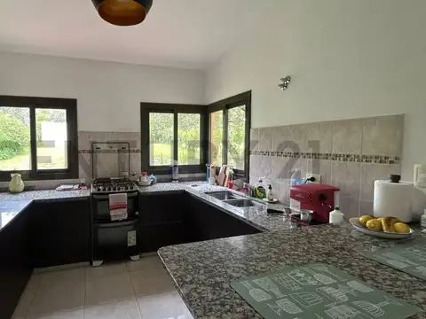 Casa en Venta en La Serranita, USD 135.000