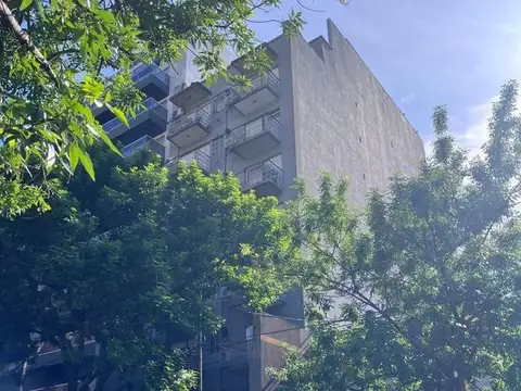 Avenida Teniente General Donato Álvarez 217
