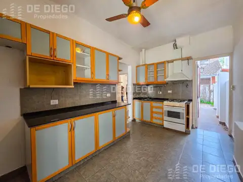 Depto Tipo Casa 3 ambientes con 1 baño