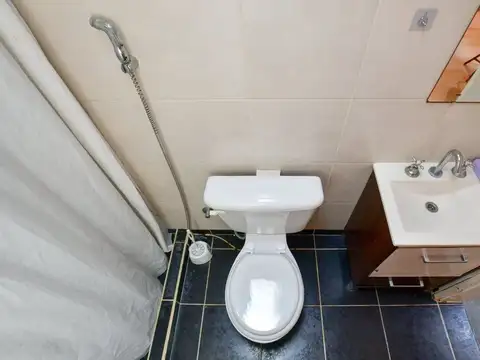 PH EN VENTA TOLOSA 1 DORMITORIO, PATIO