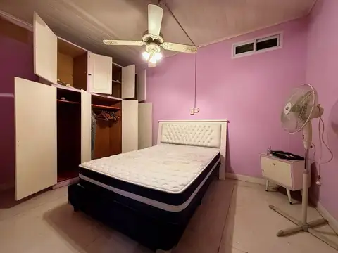Depto Tipo Casa 5 ambientes con 2 baños