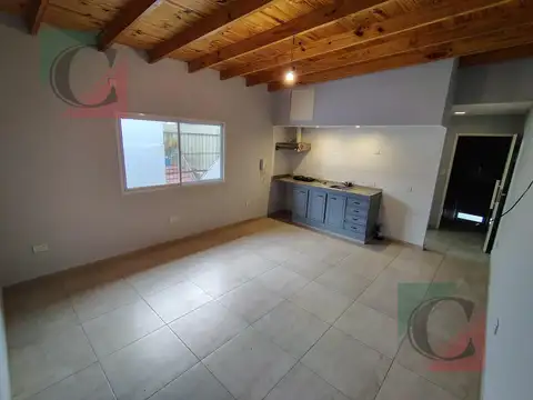 Departamento en Alquiler en Lanus Oeste, $ 360.000
