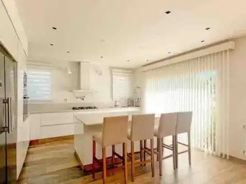 Rumenco, Mar Del Plata, Buenos Aires, Argentina.