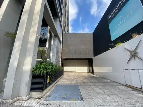 Oportunidad Única, Cochera Fija y Cubierta en Venta en Belgrano.