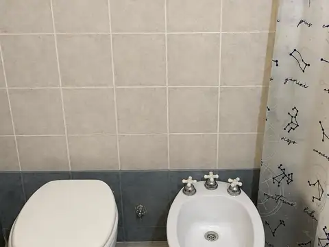 Departamento en Alquiler con 1 cocheras