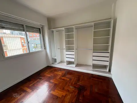 ALQUILER 3 AMBIENTES BELGRANO C/COCHERA LUMINOSO
