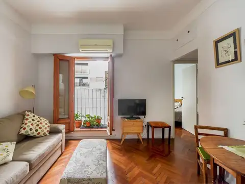 Jeronimo Salguero 1800, Piso 1