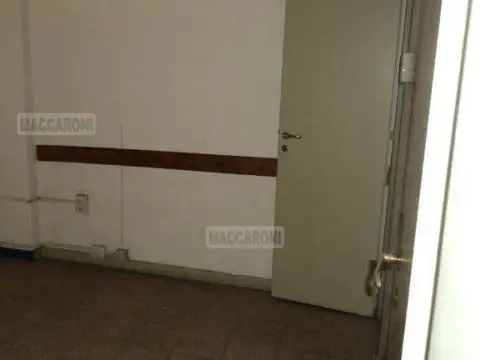 Casa 5 ambientes con 4 baños