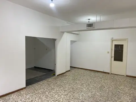 Departamento en Alquiler en Villa Ballester, $ 950.000