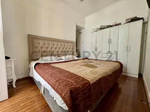 Casa 5 ambientes con 1 baño