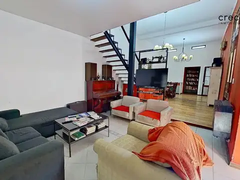 Depto Tipo Casa en Venta con 1 cocheras