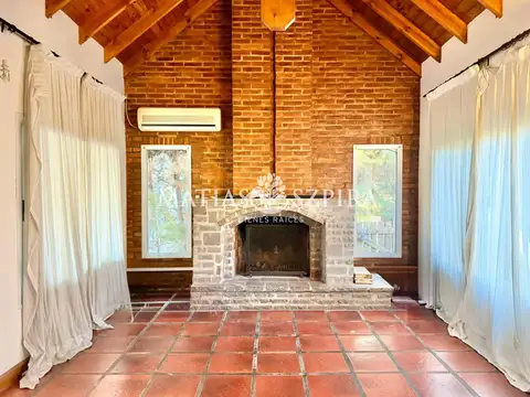 Casa en Alquiler de 3 dormitorios