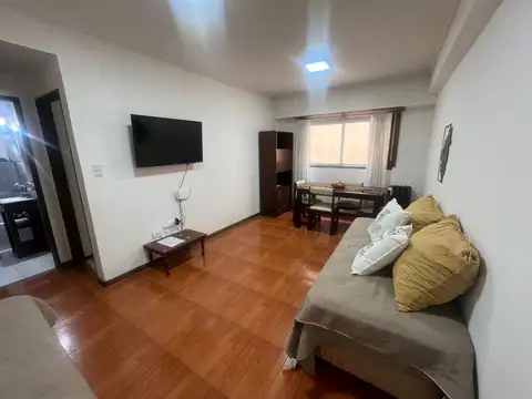 FALUCHO 2200, Piso 6