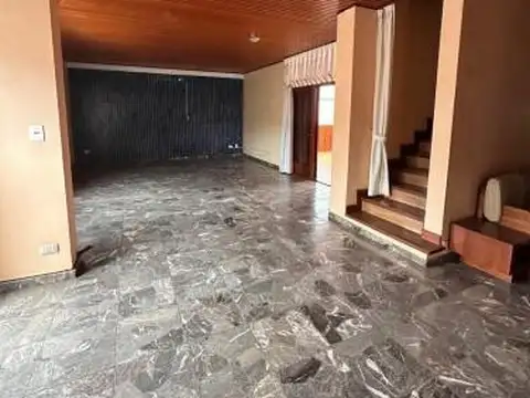 Edificio Comercial Céntrico en Oberá, Misiones