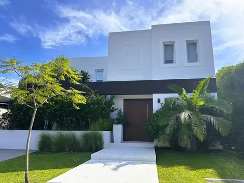 Los Alisos, Nordelta