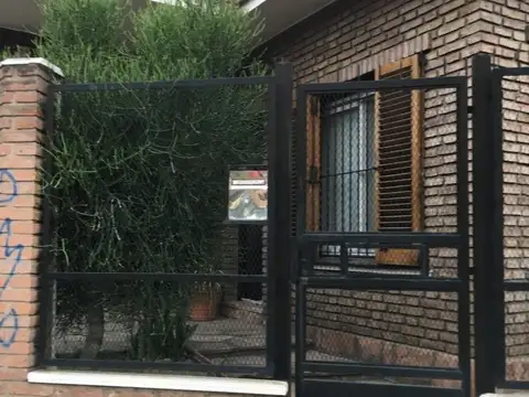 Casa - Alquiler - Argentina, Morón - MARCONI - (MORON) 799