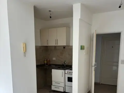 Venta Departamento 2 amb.con patio