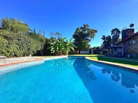 Casaquinta "El Casco" lote 1.620 m²+Casa Huéspedes+Piscina