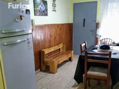 Casa 5 ambientes con 1 baño