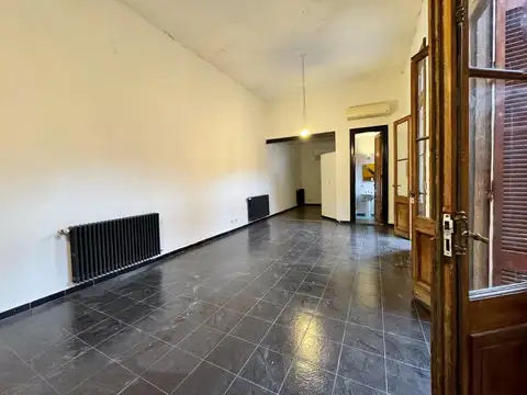 Depto Tipo Casa 4 ambientes con 2 baños