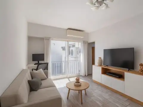 EN VENTA. VILLA URQUIZA. 3 AMBIENTES. RECICLADO.