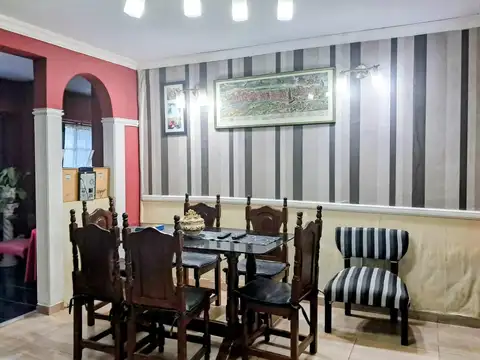 Depto Tipo Casa 4 ambientes con 1 baño