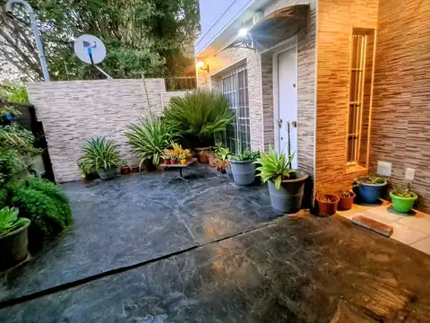 Casa PH Apto Crédito 3 Ambientes en Venta