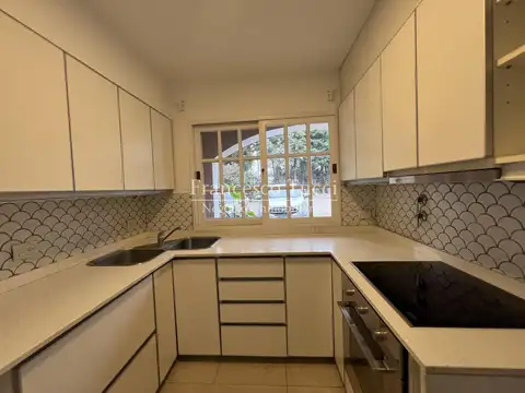 Depto Tipo Casa en Alquiler en San Diego Country Club, USD 1.600