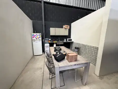 Galpon en Alquiler en Fisherton, $ 2.800.000