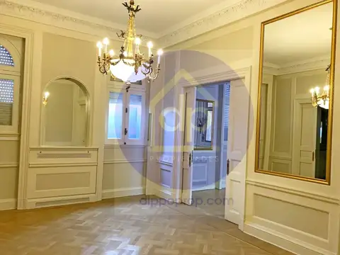 Gran y Luminoso Departamento - Venta - Recoleta