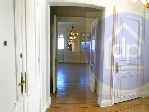 Departamento en Venta de 5 dormitorios