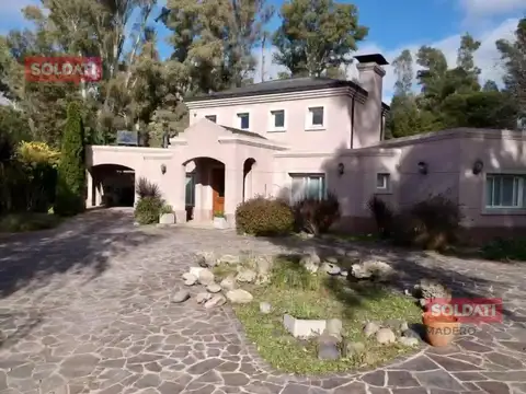 Casa en Alquiler en Campos De Roca, USD 1.900