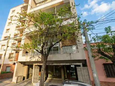 En venta. Hermoso Dpto "tipo loft" en Pueyrredón al 1000