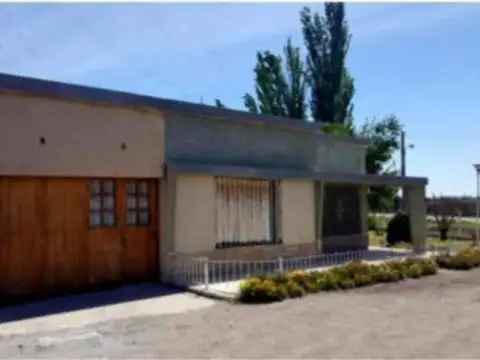 Finca en venta - 2 Dormitorios 1 Baño - 45.000mts2 - Mendoza