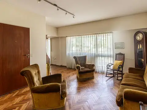 Departamento 5 ambientes con 2 baños