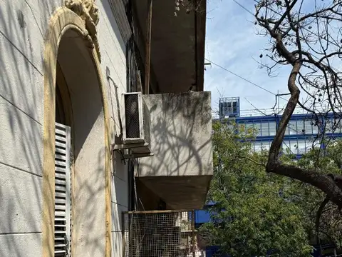 VENTA EN LA BOCA, PH 1ER PISO, 1/2 CUADRA DE LA CANCHA