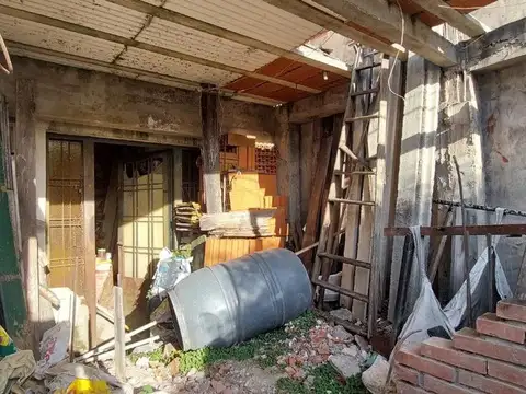 Depto Tipo Casa en Venta 22 años