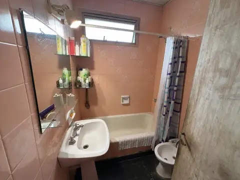 Departamento en Venta en Villa General Mitre, USD 120.000