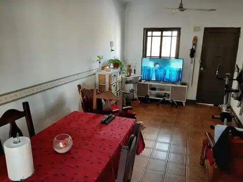 Depto Tipo Casa en Venta de 4 dormitorios