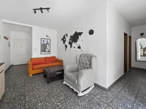 Depto Tipo Casa en Venta con 1 cocheras