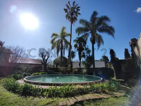 Casas en venta en City Bell, 4 dormitorios