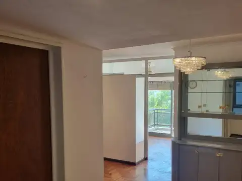 DEPARTAMENTO 2 AMBIENTES CON BALCON Y COCHERA