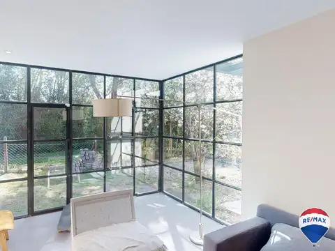 Casa 7 ambientes con 3 baños