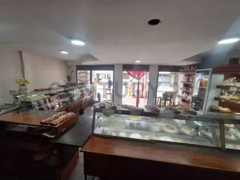 Local en Venta 1996 años