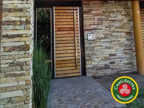 Venta - Departamento con cochera cubierta y balcon al contrfrente  Apto Profesional Vta Directa 