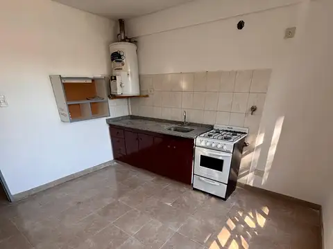 ALQUILER - DPTO 4 AMBIENTES - EXCELENTE UBICACIÓN - SAN MIGUEL