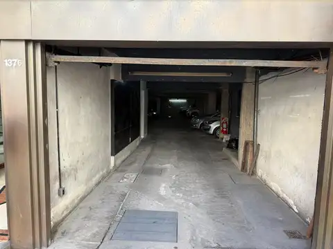 VENTA: Cochera en planta baja en Centro, Rosario