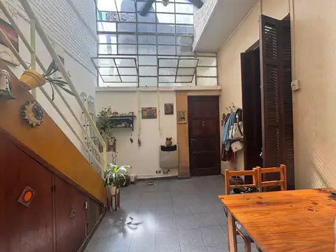 Depto Tipo Casa en Venta de 4 ambientes