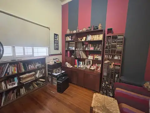 Depto Tipo Casa en Venta 50 años